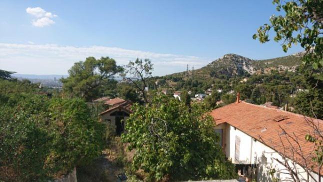 Petit studio parmi les pins et les cypres Marseille Extérieur photo